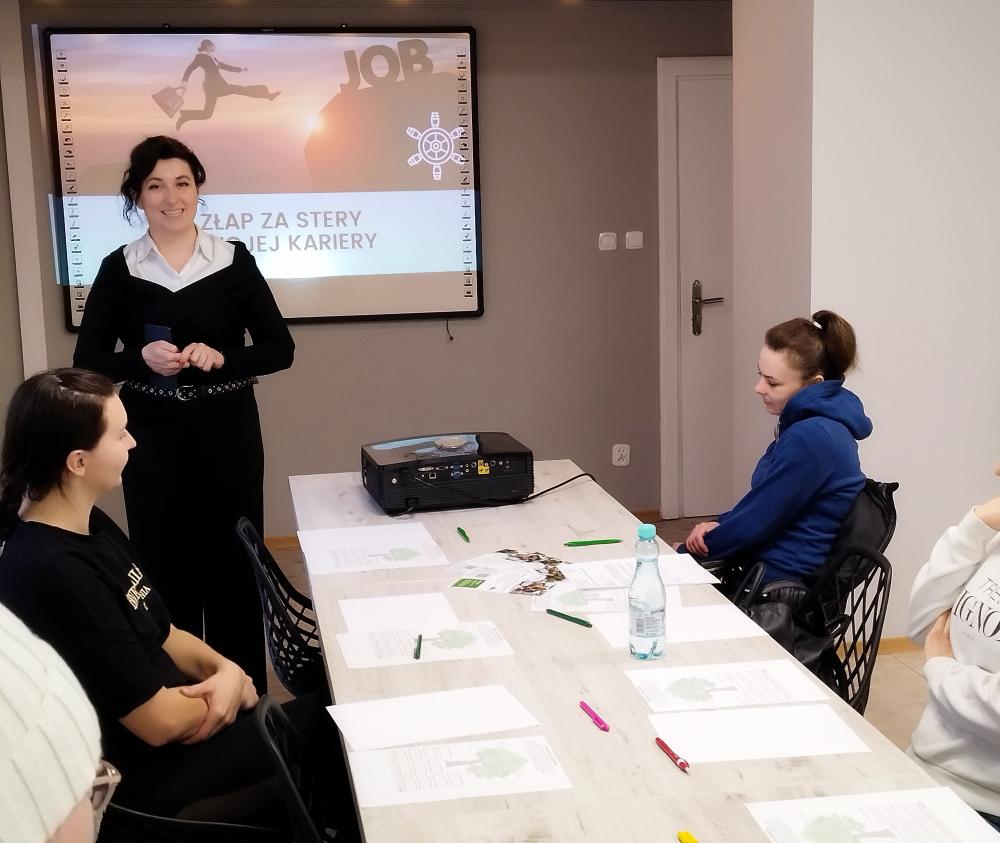 Zdjęcie galerii artykułu: Rozpoczęcie cyklu spotkań z długotrwale bezrobotnymi - 1. Rozpoczęcie cyklu spotkań z długotrwale bezrobotnymi