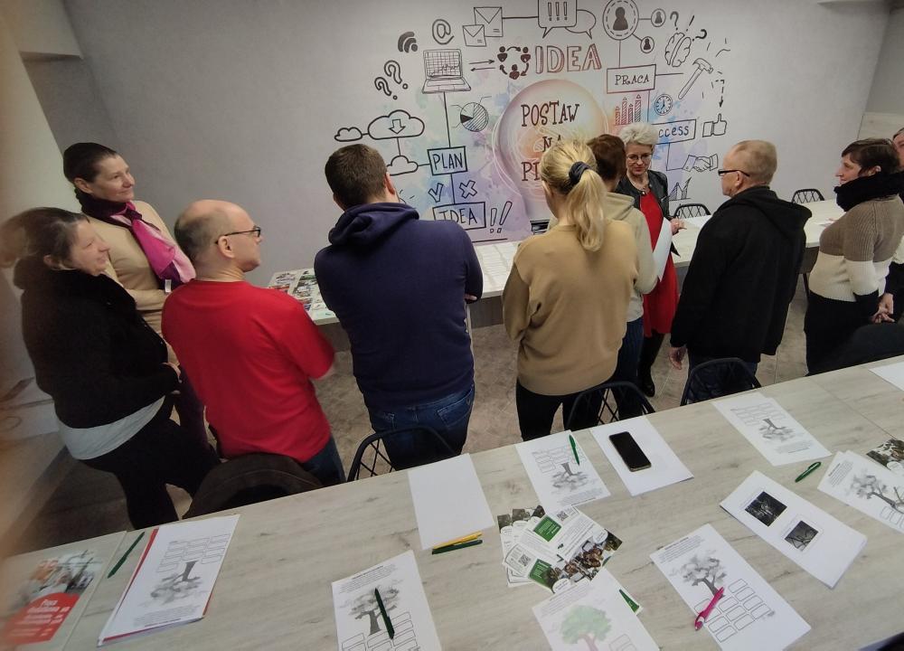 Zdjęcie galerii artykułu: Uczestnicy programu aktywizacyjnego dla długotrwale bezrobotnych1 - 2. Uczestnicy programu aktywizacyjnego dla długotrwale bezrobotnych1