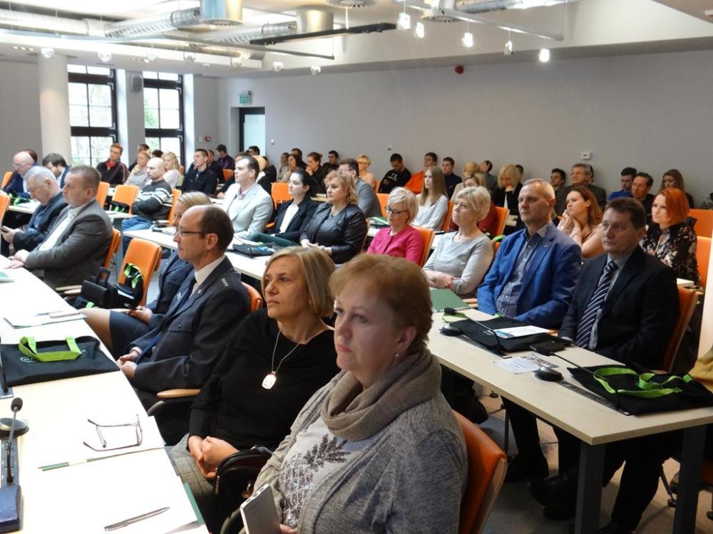 Zdjęcie galerii artykułu: Zdjęcie nr 5 - uczestnicy konferencji „Porozmawiajmy o przyszłości - pracodawca wobec nowych wyzwań” - Zdjęcie nr 05 - uczestnicy konferencji Porozmawiajmy o przyszłości - pracodawca wobec nowych wyzwań