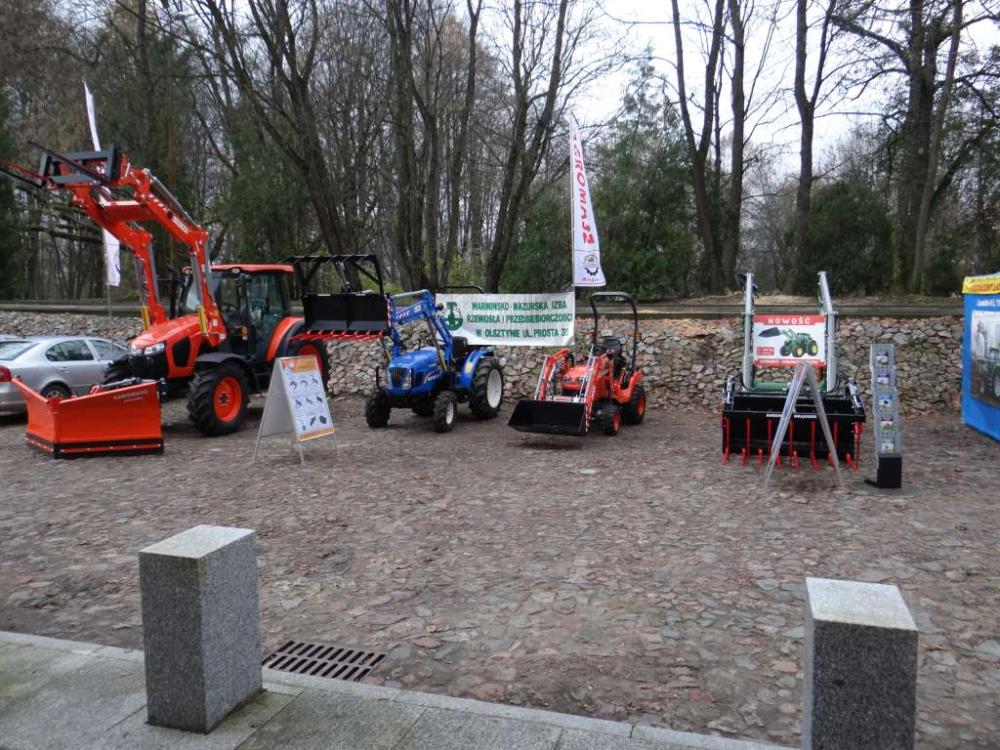 Zdjęcie galerii artykułu: Zdjęcie nr 14 - Prezentacja sprzętu firmy AGROMASZ Mrągowo - Zdjęcie nr 14 - Prezentacja sprzętu firmy AGROMASZ Mrągowo