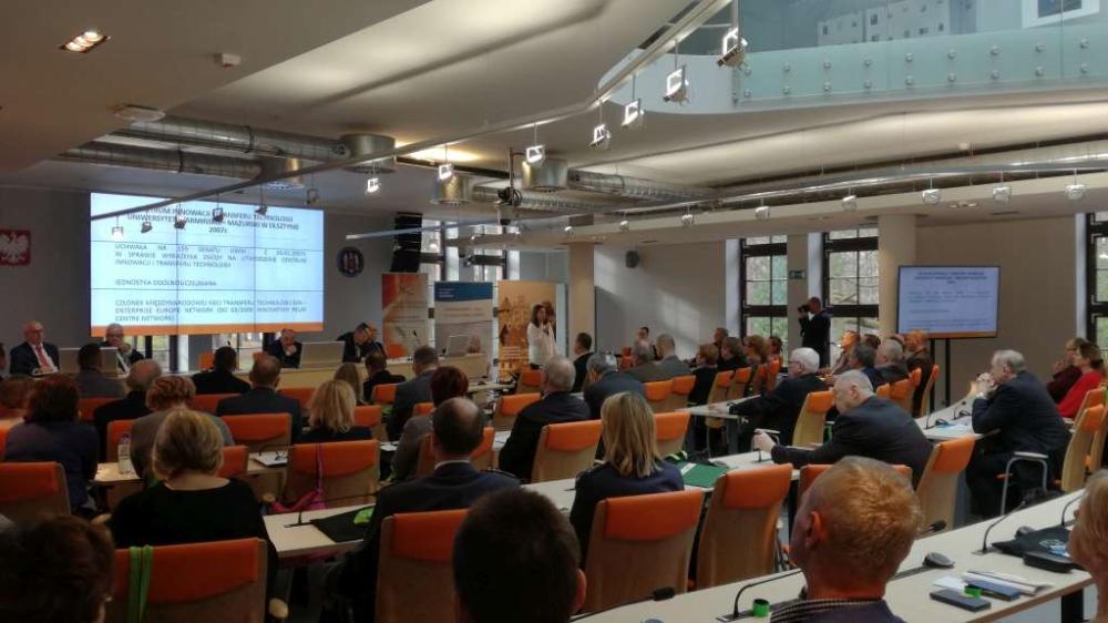 Zdjęcie galerii artykułu: Zdjęcie nr 31- uczestnicy konferencji Porozmawiajmy o przyszłości - pracodawca wobec nowych wyzwań - Zdjęcie nr 31- uczestnicy konferencji Porozmawiajmy o przyszłości - pracodawca wobec nowych wyzwań